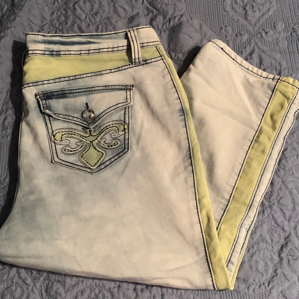 Plus size Capri